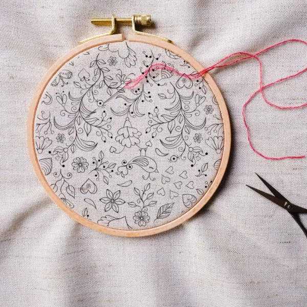 grille de broderie: doodle floral